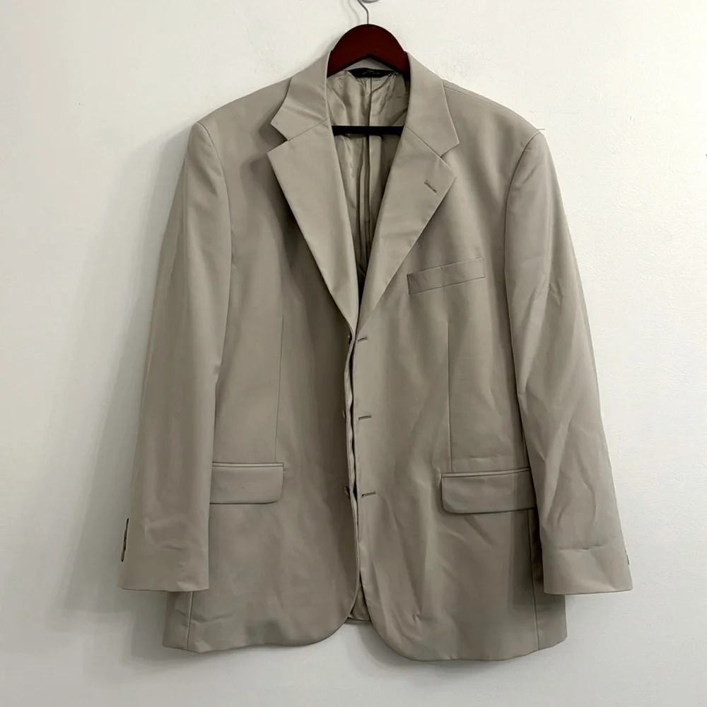 Brooks brother cream blazer size 44R